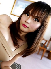 Thai ladyboy gets a facial from foreign tourist