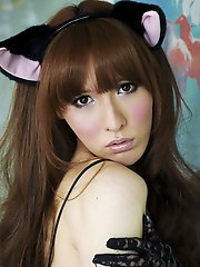 Horny pussy cat Lisa returns to us today on Shemale Japan.