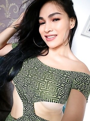 Ts Filipina Sexy Dress Selfie
