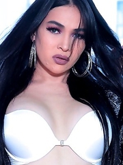 TS Filipina Alluring Busty Girl Next Door!